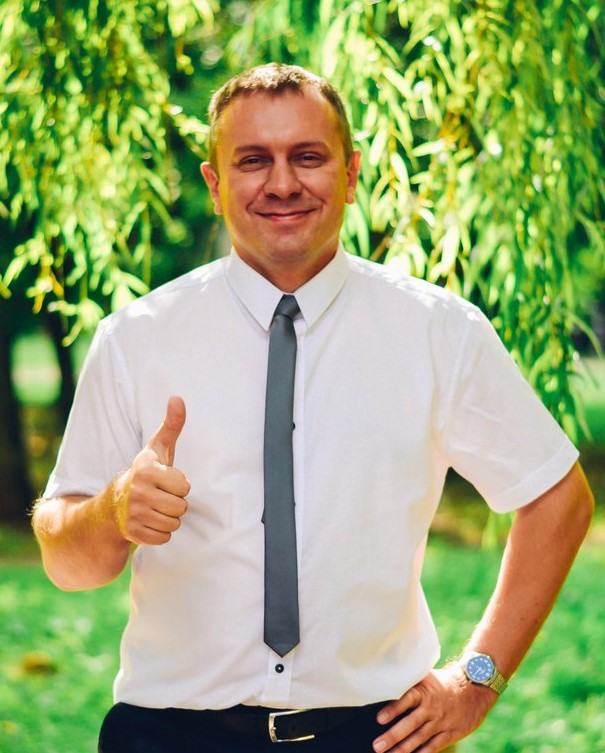 Катасонов Игорь Александрович.