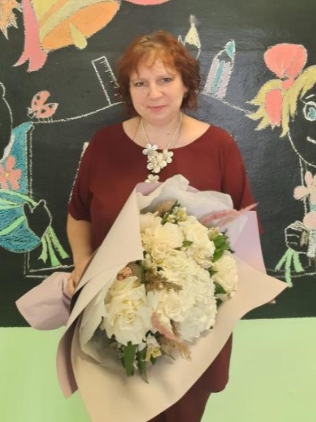 Языкова Елена Викторовна.