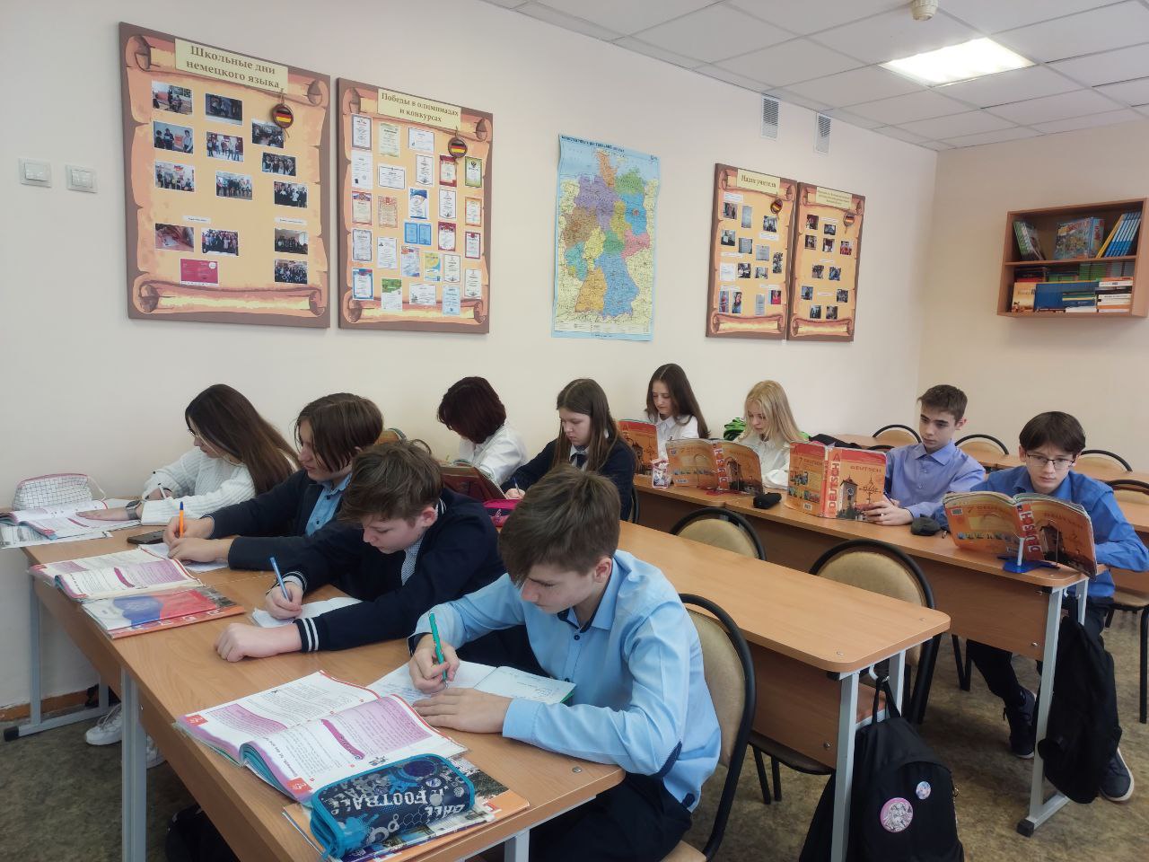 Изображения кабинета.